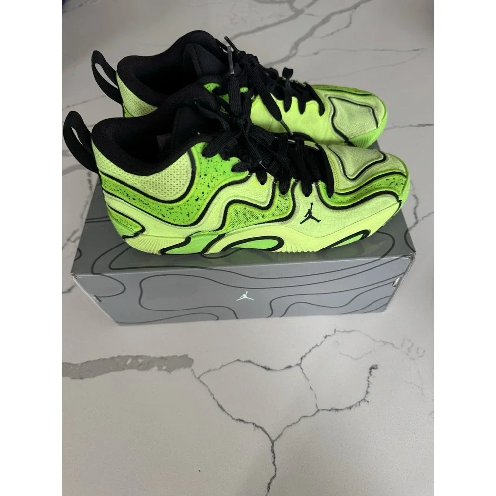 Size 8 - Air Jordan Tatum 3 6th Man